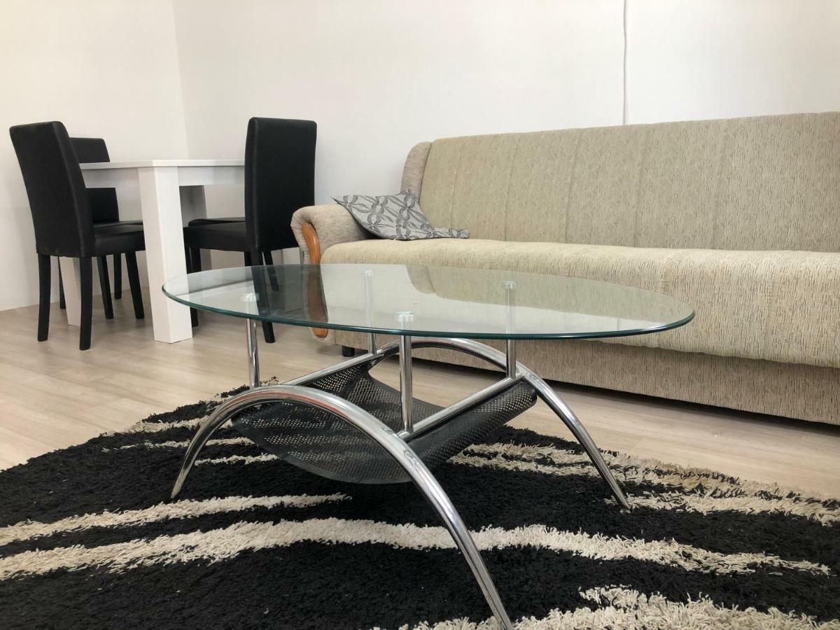 Piccolo Apartment Нови Сад Екстериор снимка
